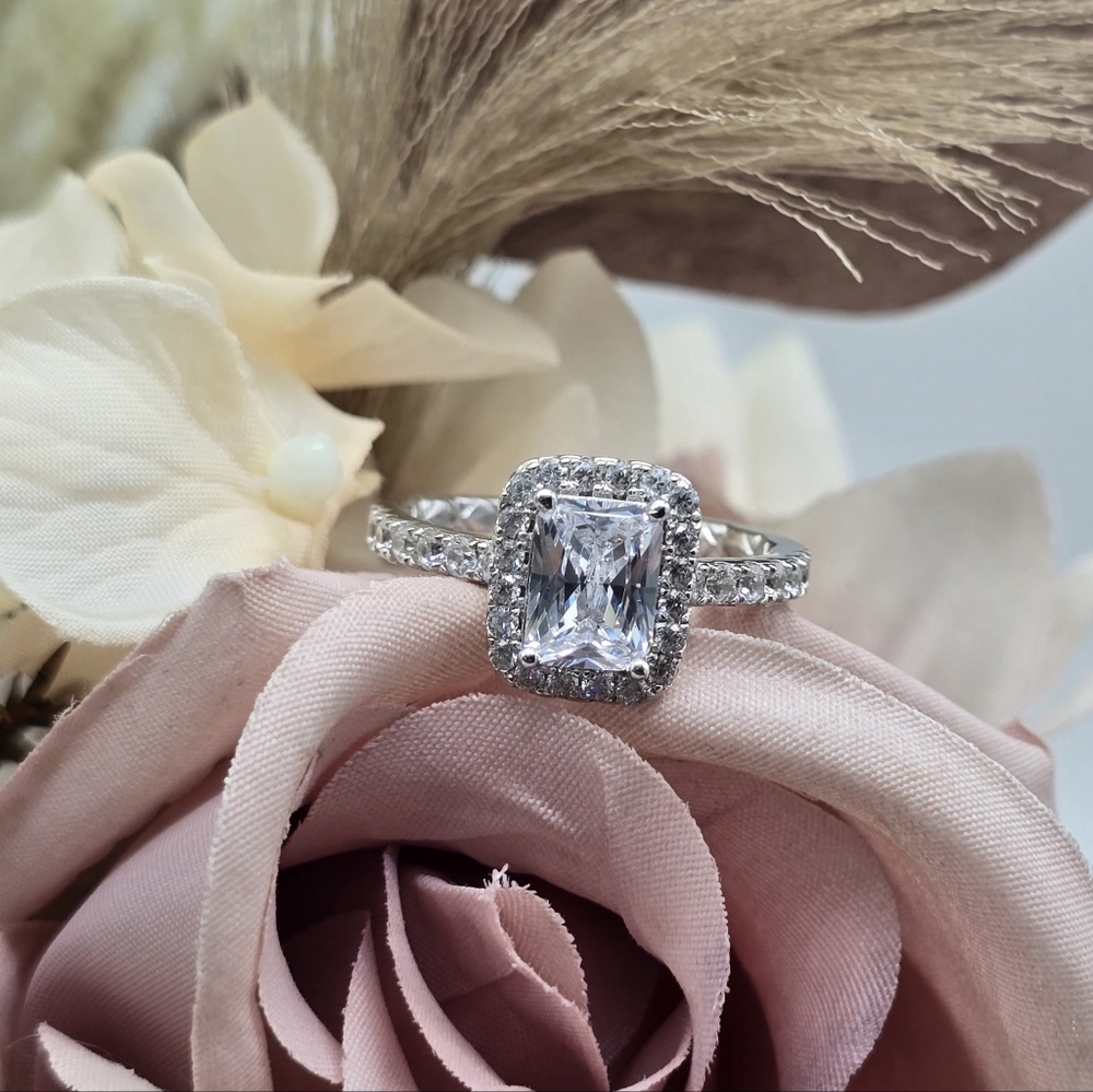 🥰 EMMY ENG. RING - Picture 7 of 8